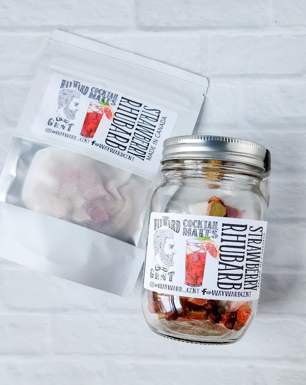 STRAWBERRY RHUBARB COCKTAIL INFUSION