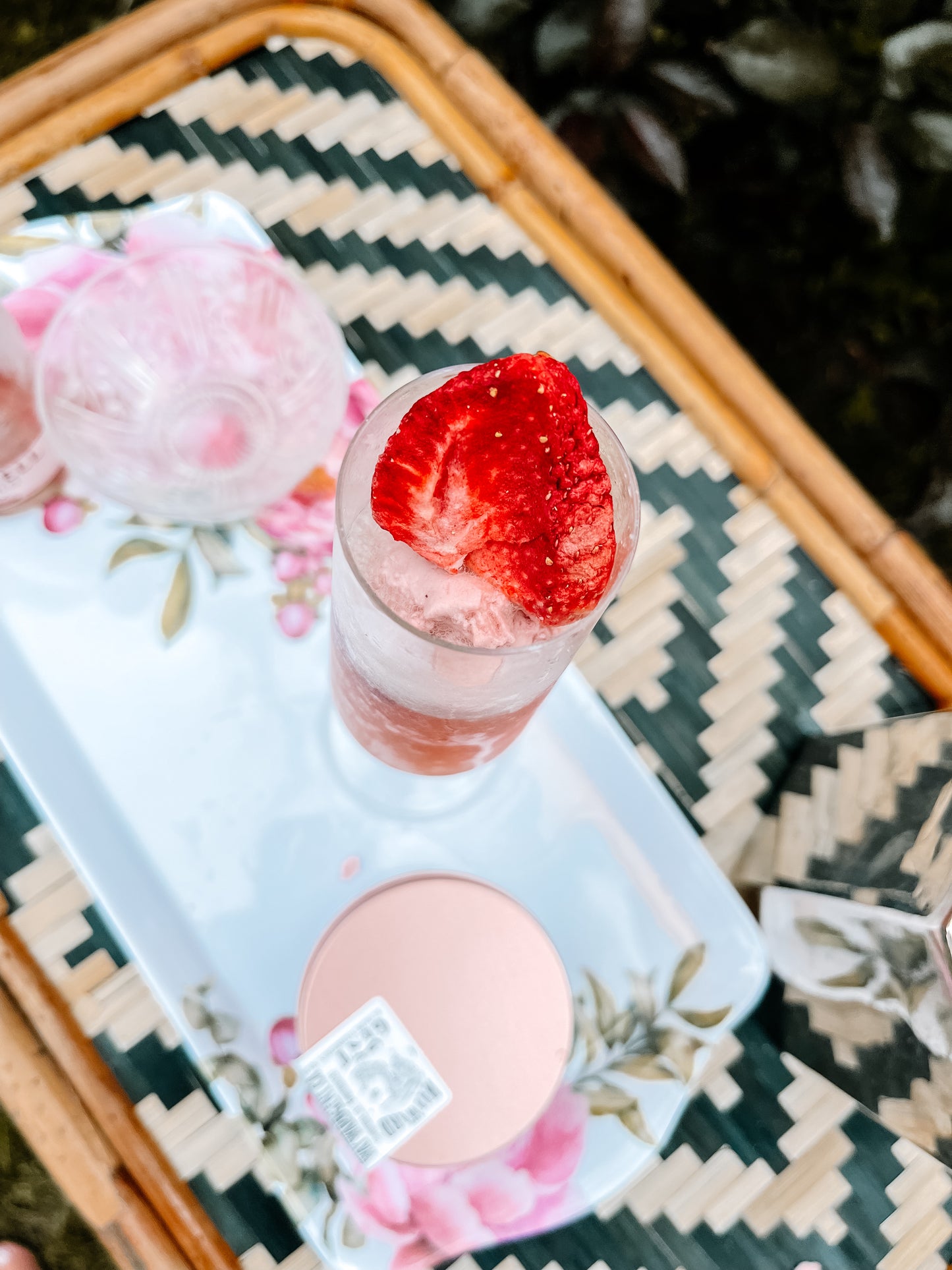 Champagne Floats