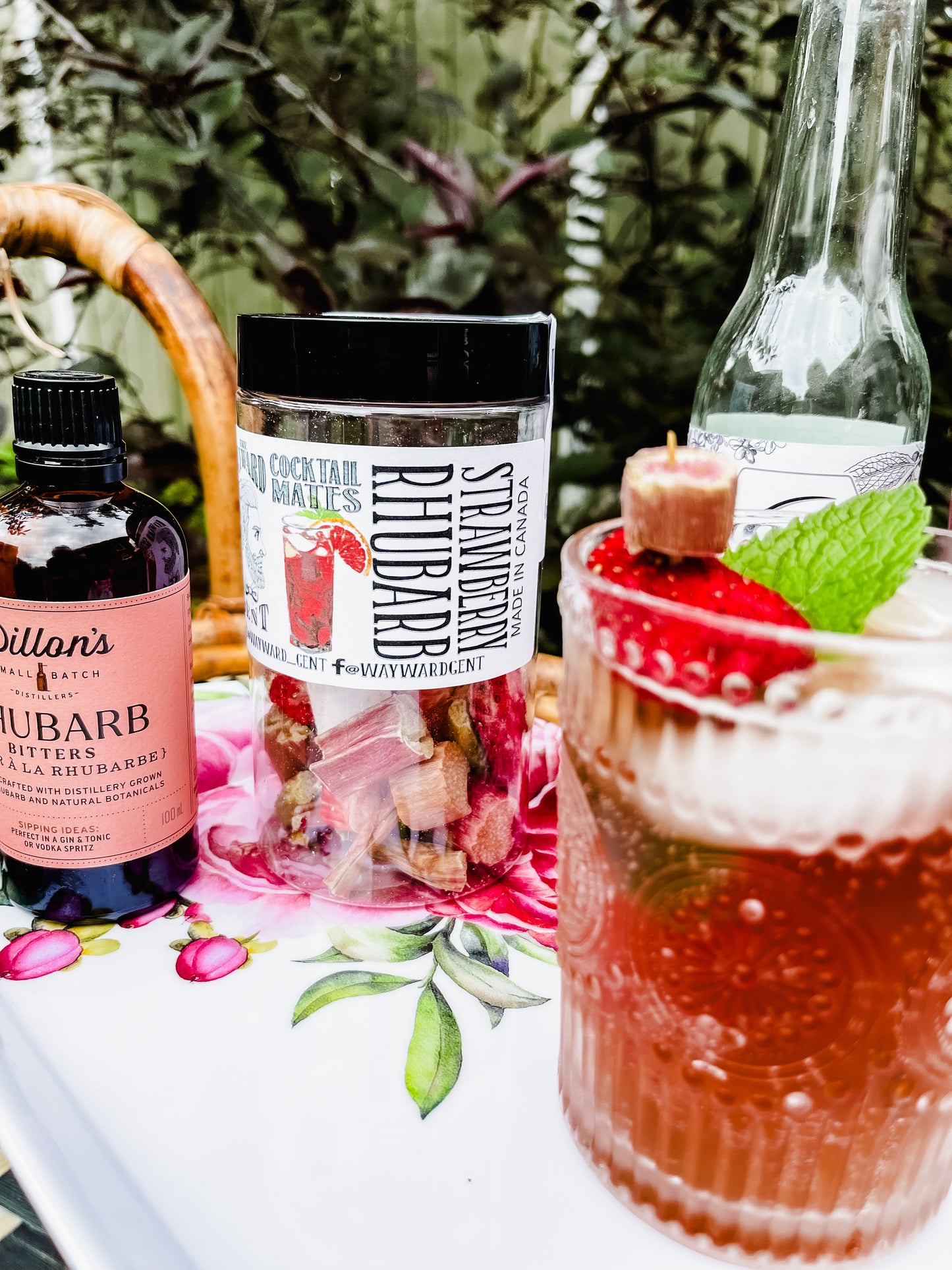 STRAWBERRY RHUBARB COCKTAIL INFUSION